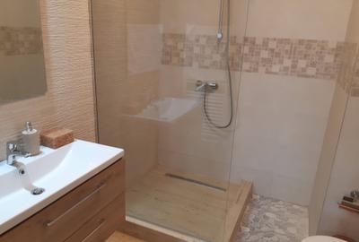 Apartament cu 2 camere decomandat în Tomis Nord - 12