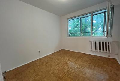 Apartament cu 3 camere semidecomandat în Crângași - 13