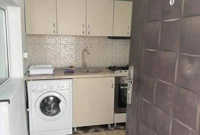 Casă cu 2 camere cu Teren 420 Mp în Voluntari