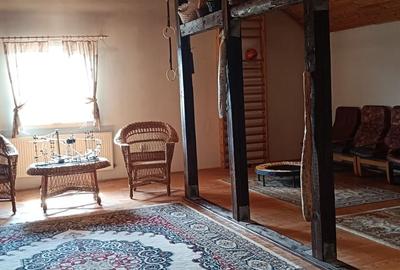 Casă cu 5 camere cu Teren 958 Mp în Central - 17