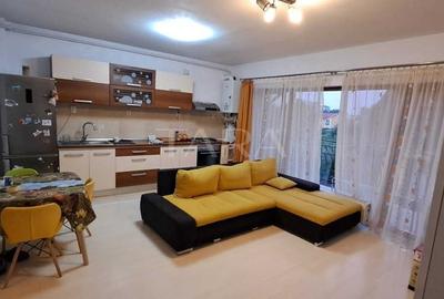 Apartament cu 2 camere semidecomandat, mobilat în Florești