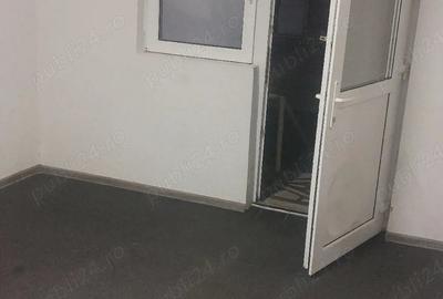 Spațiu comercial, de 28 mp, în Central - 2