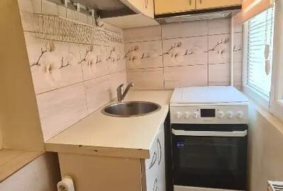 Apartament cu 3 camere decomandat în Central - 4
