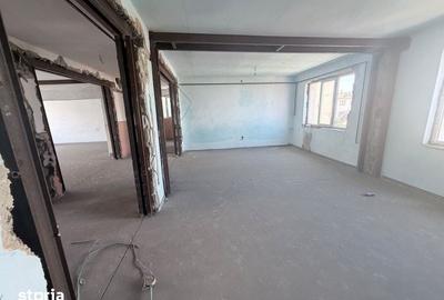 Apartament cu 4 camere în Central - 6