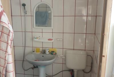 Casă cu 4 camere cu Canalizare în Iosia - 9