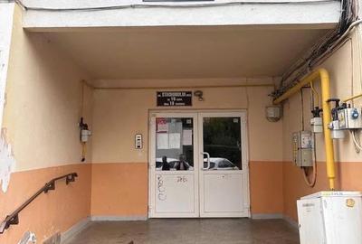 Apartament cu 3 camere decomandat în Simeria - 2