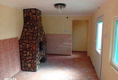 Casă cu 4 camere cu Teren 2877 Mp în Brazii - 8