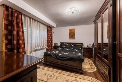 Casă individuală cu 7 camere cu Canalizare în Frasin - 12