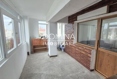 Apartament cu 3 camere decomandat în Central - 2