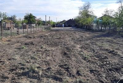 Teren de 1500 mp, în Săgeata - 6