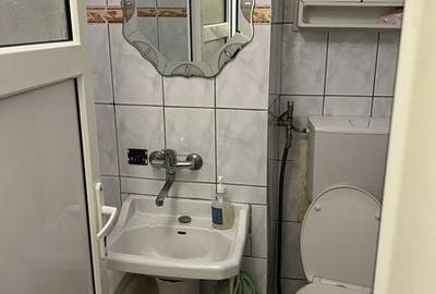 Apartament cu 2 camere semidecomandat în Progresul - 3