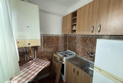Apartament cu 2 camere în Micro 14
