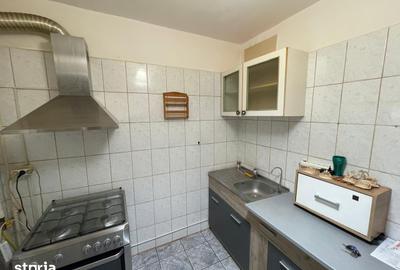 Apartament cu 3 camere decomandat în Militari