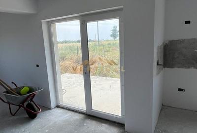 Casă cu 3 camere cu Teren 383 Mp în Giulești - 8