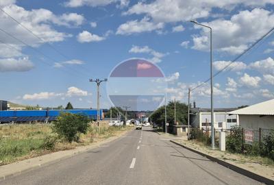 Teren de 430 mp, în Central