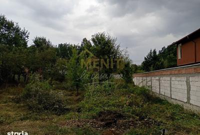 Teren de 572 mp, în Central - 3