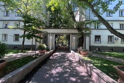 Apartament cu 2 camere decomandat, mobilat în Brâncoveanu