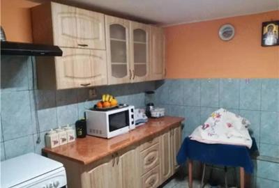 Casă cu 2 camere cu Teren 1000 Mp în Tămașda - 2