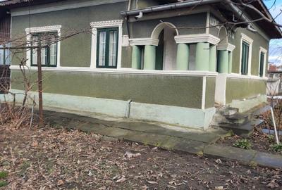 Casă cu 4 camere cu Teren 2940 Mp în Dor Mărunt - 2