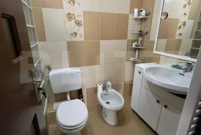 Apartament cu 4 camere semidecomandat în Câmpia Turzii - 1