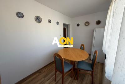 Apartament cu 3 camere semidecomandat, mobilat în Cetate