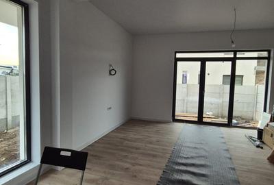 Duplex cu 4 camere cu Canalizare în Chiajna - 1