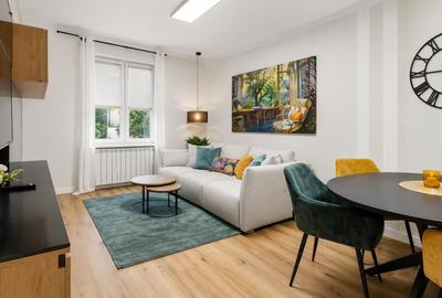 Apartament cu 3 camere decomandat, mobilat în Floreasca