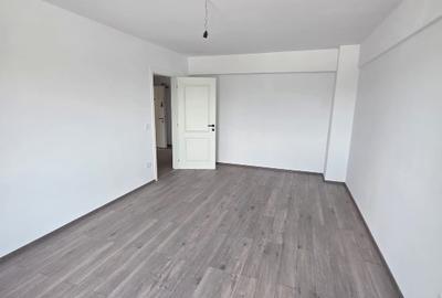 Garsonieră decomandată în Bucium - 5