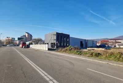 Spațiu comercial, de 440 mp, în Central - 3