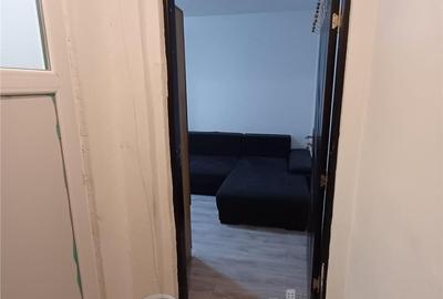 Apartament cu 2 camere semidecomandat, mobilat în Copou