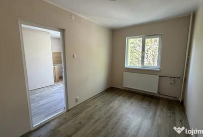 Apartament cu 2 camere nedecomandat în Central