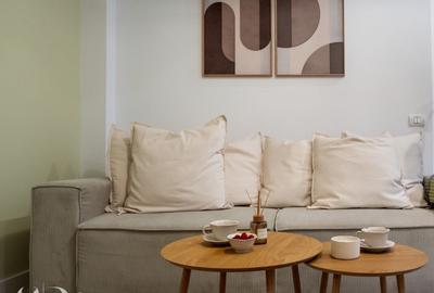 Apartament cu 4 camere în P-ța Universității
