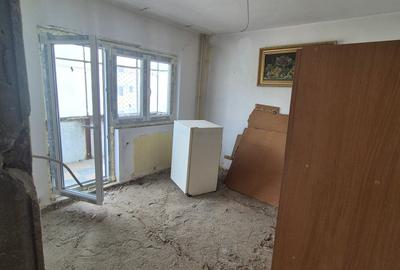 Apartament cu 3 camere decomandat în Luncă - 10