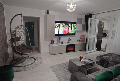 Apartament cu 2 camere decomandat în Micro 11 - 3