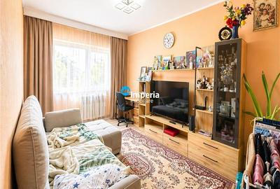 Apartament cu 3 camere decomandat în Galata - 1