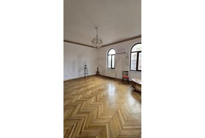 Apartament cu 3 camere circular, mobilat în Ferdinand - 11