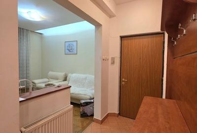 Apartament cu 2 camere decomandat în Rosetti