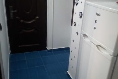 Garsonieră decomandată în Exterior Vest