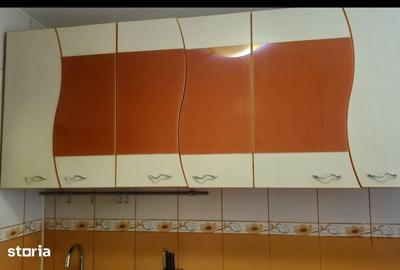 Apartament cu 2 camere semidecomandat în Iancului