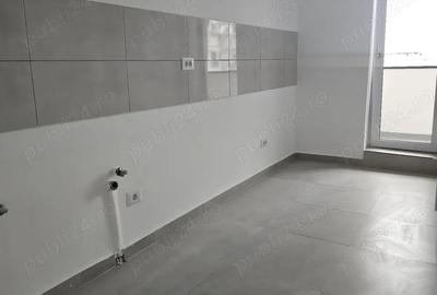 Apartament cu 2 camere în Păcii