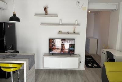 Apartament cu 2 camere decomandat, mobilat în Central