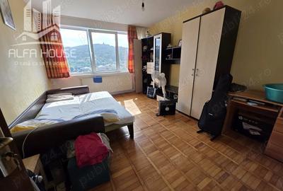 Apartament cu 3 camere decomandat în Govândari - 1