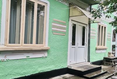 Casă cu 4 camere în Zamostea