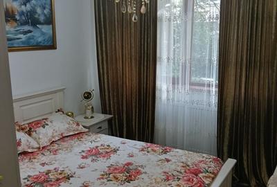 Apartament cu 3 camere semidecomandat în Central - 2