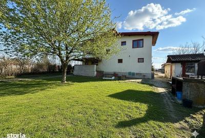 Casă cu 4 camere cu Garaj în Călugăreni - 3