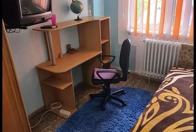 Apartament cu 3 camere decomandat în Central - 4