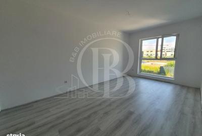 Apartament cu 2 camere decomandat în Titan