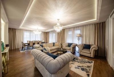 Casă individuală cu 7 camere cu Piscina în Dumbrăvița - 3