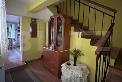 Casă cu 7 camere cu Teren 300 Mp în Titulescu - 5
