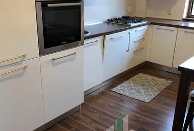 Apartament cu 3 camere decomandat, mobilat în Între Lacuri - 1